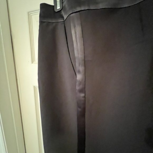 H&M WOMENS SIZE 20 BLACK PLEATED TUXEDO PANTS  SATIN STRIPE + WAISTBAND - Picture 5 of 13